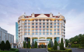 Отель Rixos Almaty Hotel  Алмалинский